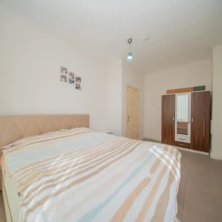 Διαμέρισμα Oldtown For 10 People